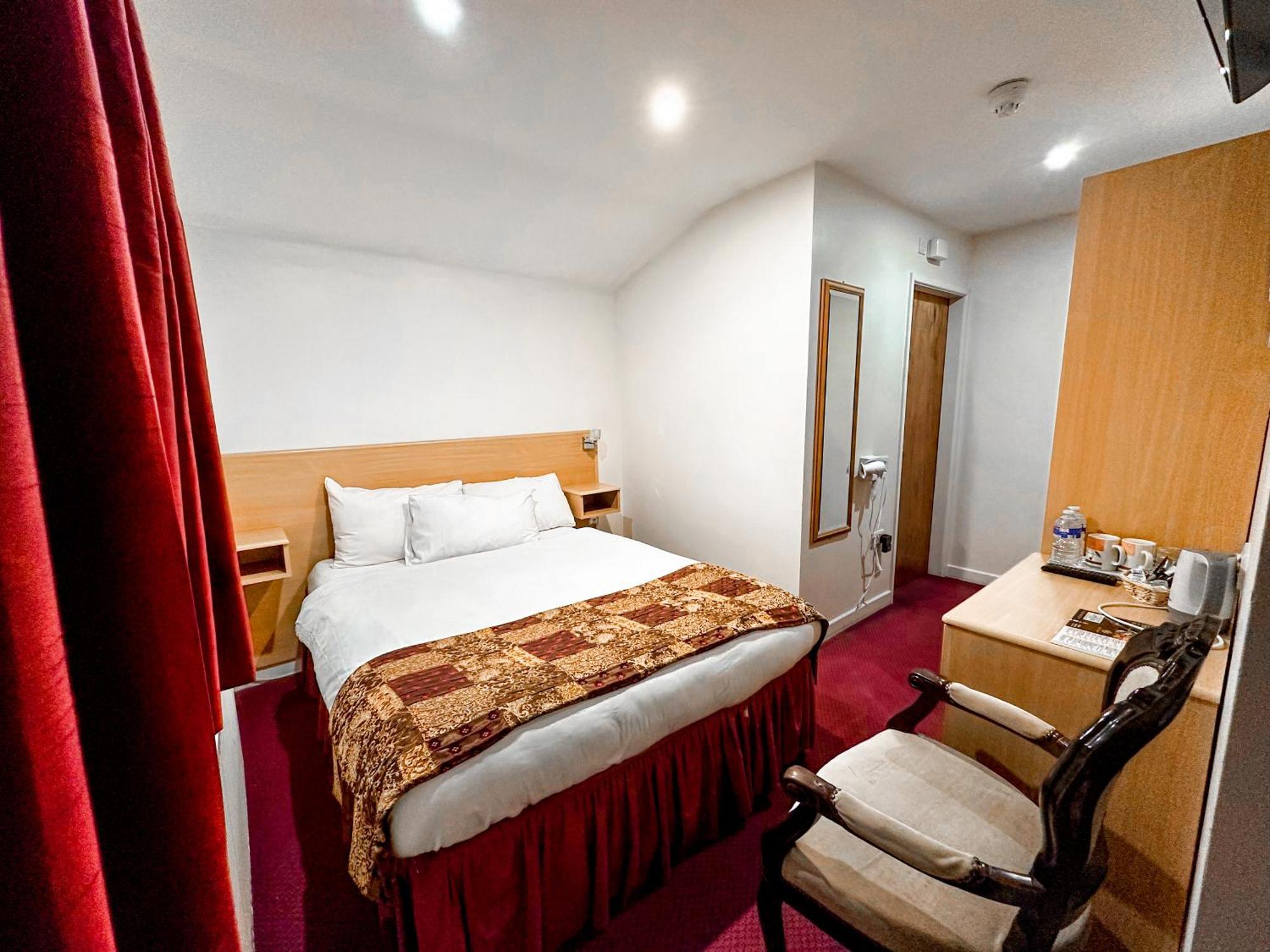 Royal Square Hotel - Nec & Birmingham Airport Marston Green Buitenkant foto