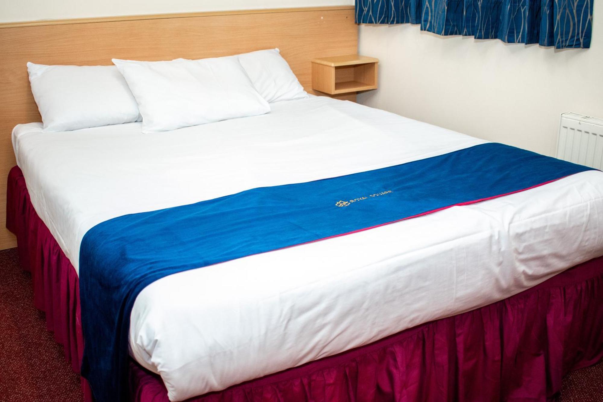 Royal Square Hotel - Nec & Birmingham Airport Marston Green Buitenkant foto