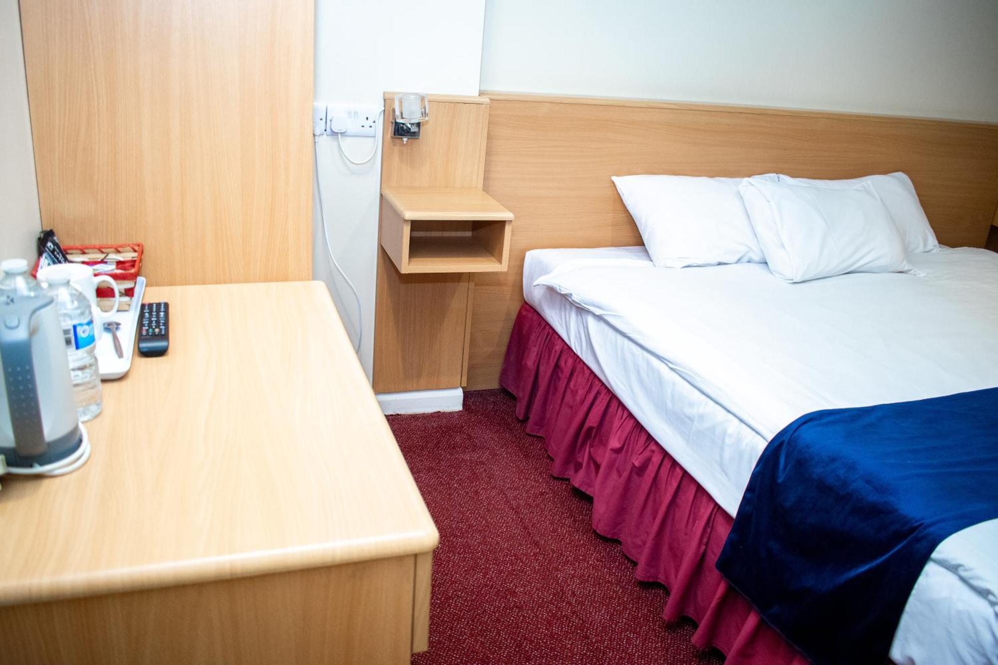 Royal Square Hotel - Nec & Birmingham Airport Marston Green Buitenkant foto