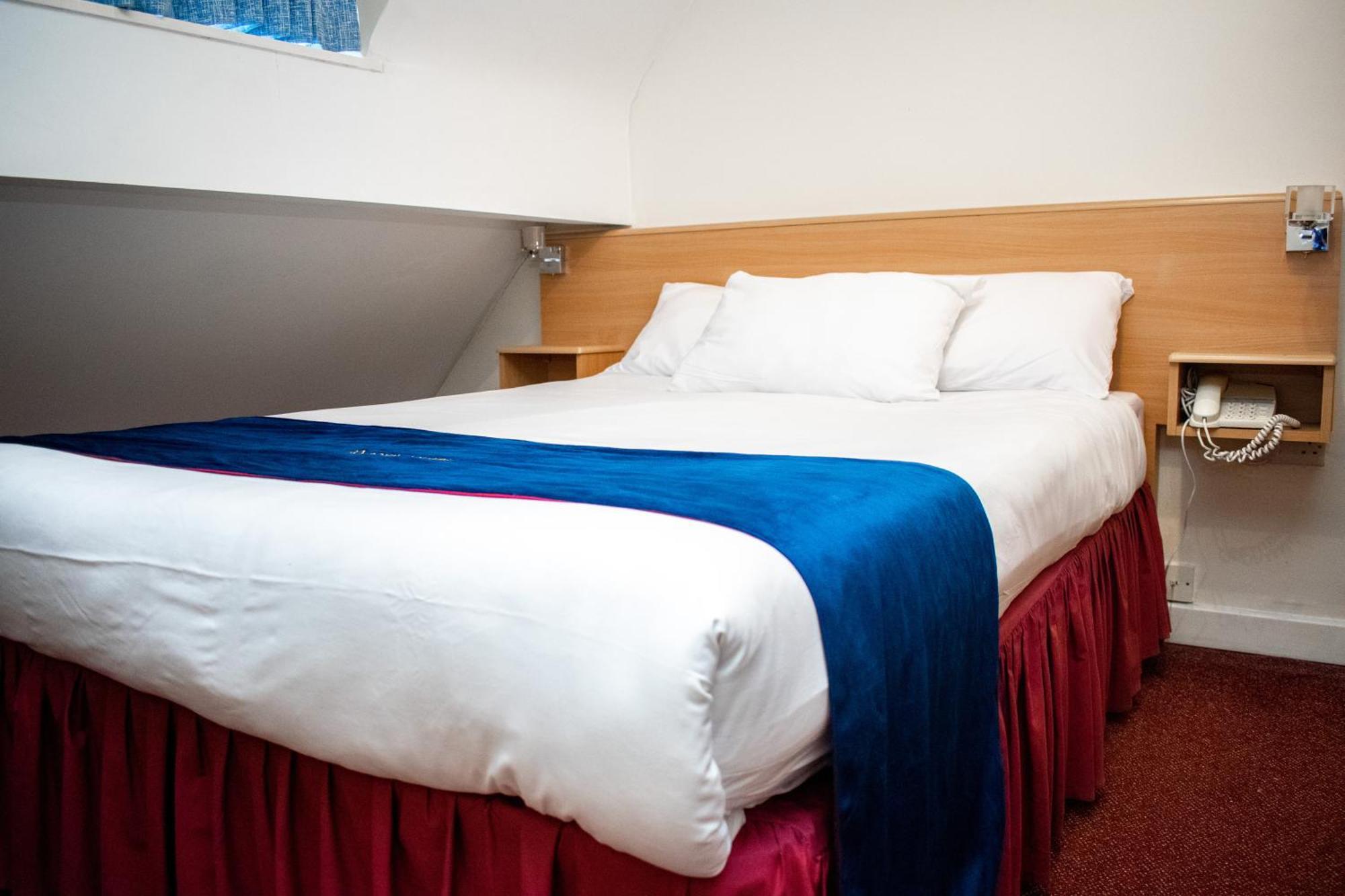 Royal Square Hotel - Nec & Birmingham Airport Marston Green Buitenkant foto